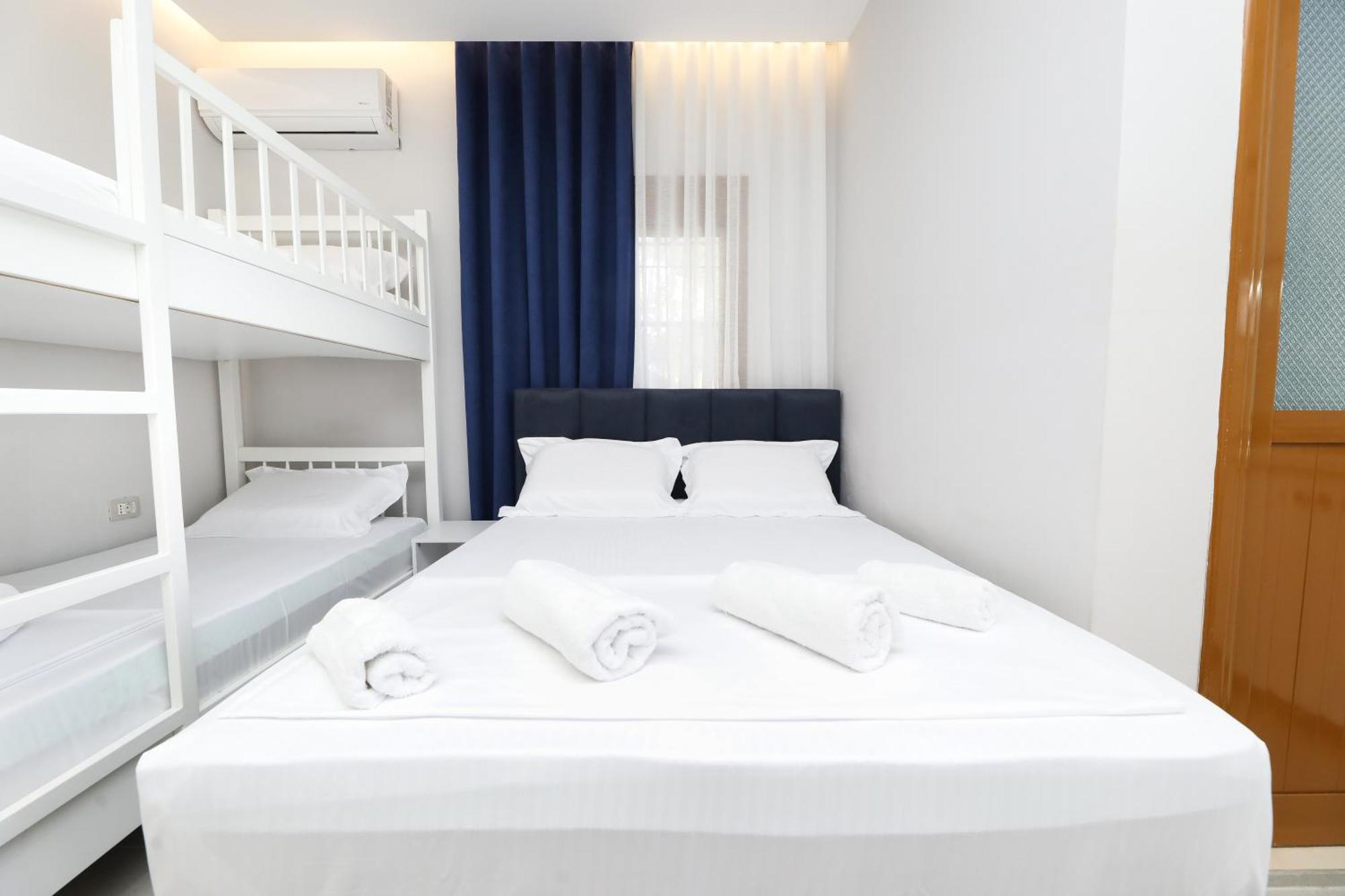Vila Feliz - Premium Rooms With Free Private Parking Vlorë Exterior foto